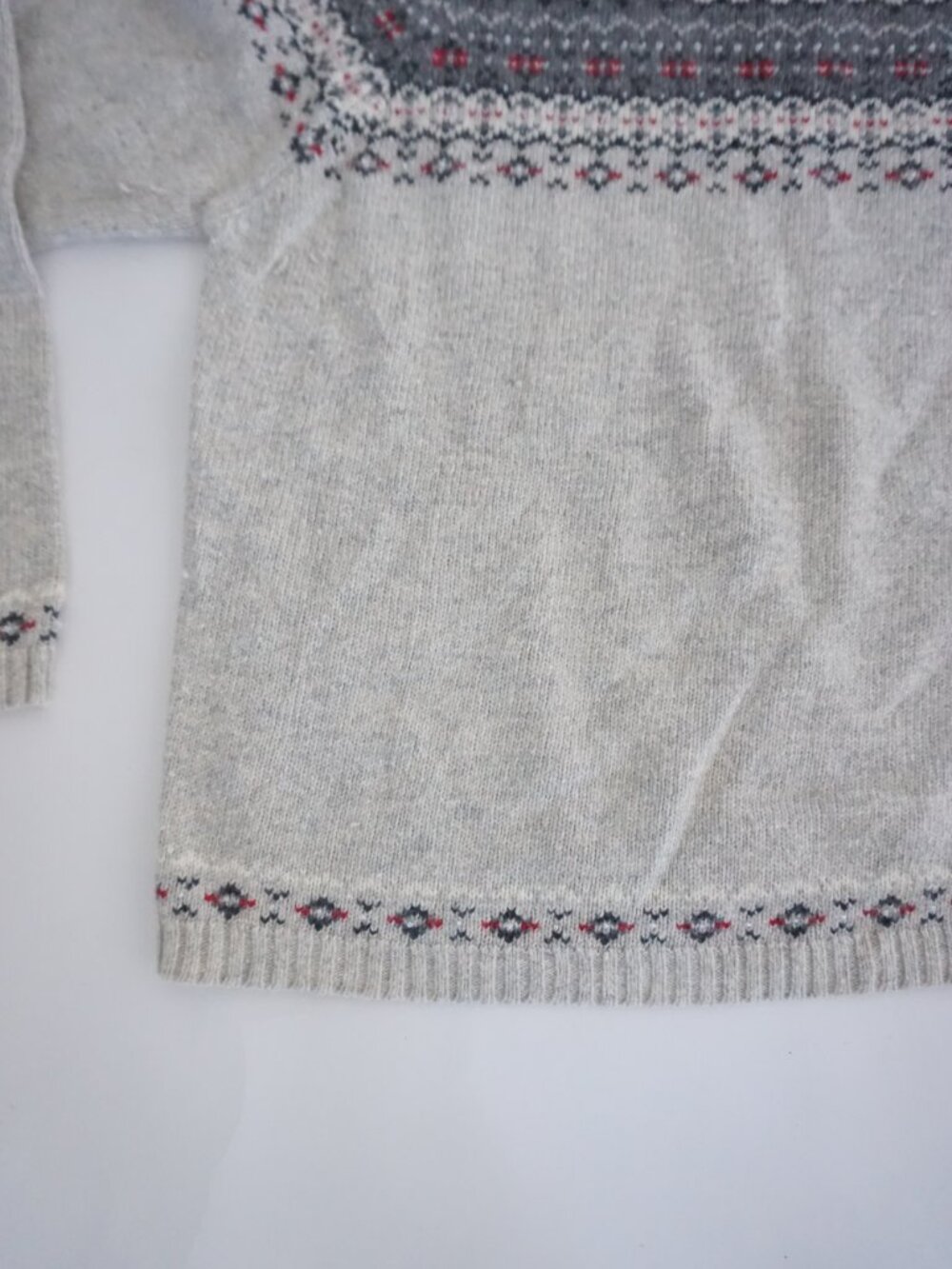 Vintage Northern Reflections Grey Fair Isle Knit Sweater Red White Nordic Wool L - Picture 6 of 9